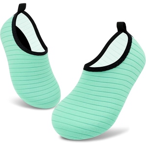 image:imageVIFUUR Kids Water Shoes Boys Girls Quick Dry Aqua Socks for BeachA Green